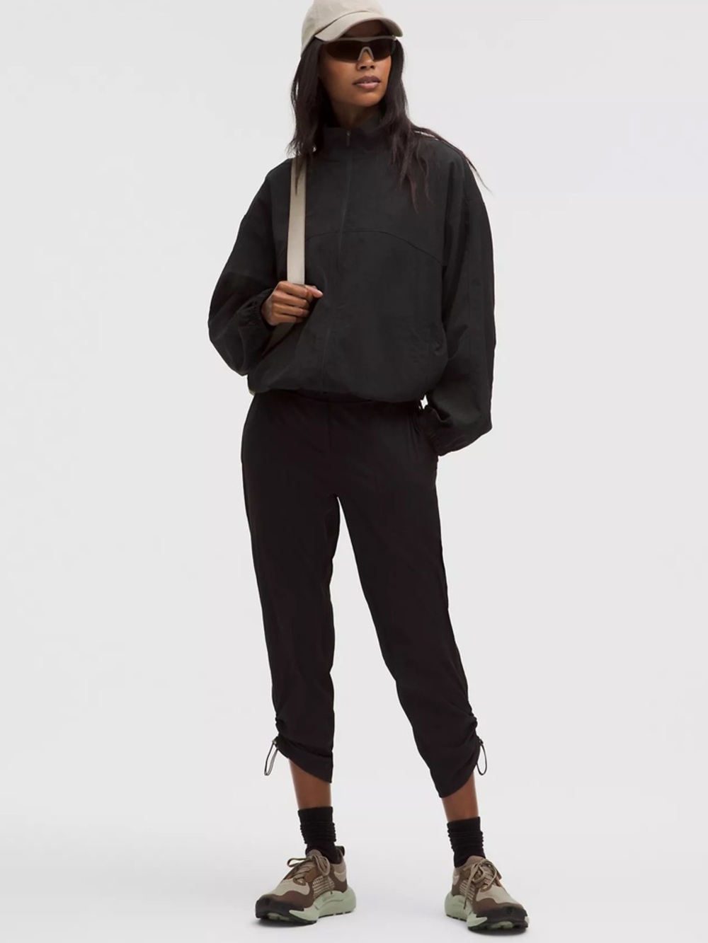 Lululemon Dance Studio Mid-Rise Cropped Pant Size 4